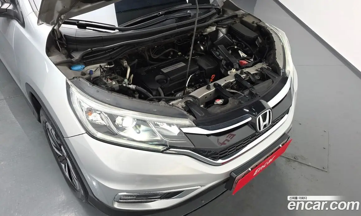 Honda CR-V 2015 2.4 автомат (гидро), фото 6 Honda CR-V 2015 2.4 автомат (гидро), фото 6
