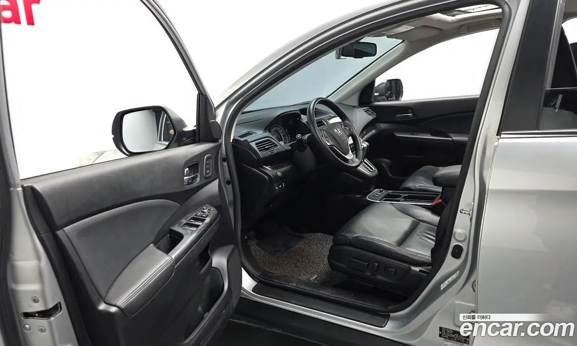 Honda CR-V 2015 2.4 автомат (гидро), фото 10 Honda CR-V 2015 2.4 автомат (гидро), фото 10