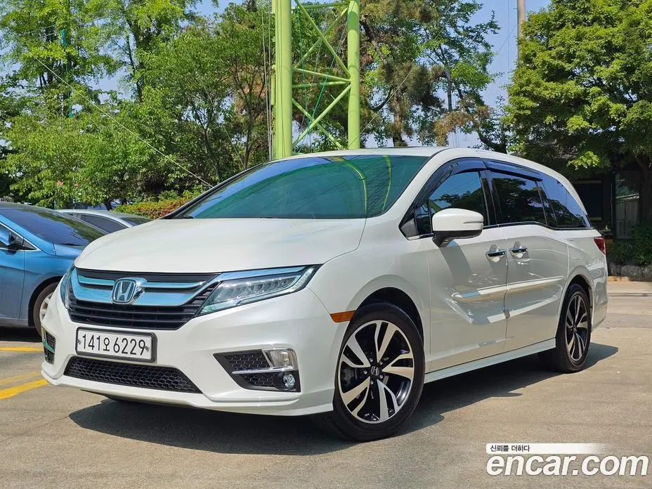 Honda Odyssey 2020 3.5 автомат (гидро), фото 13 Honda Odyssey 2020 3.5 автомат (гидро), фото 13