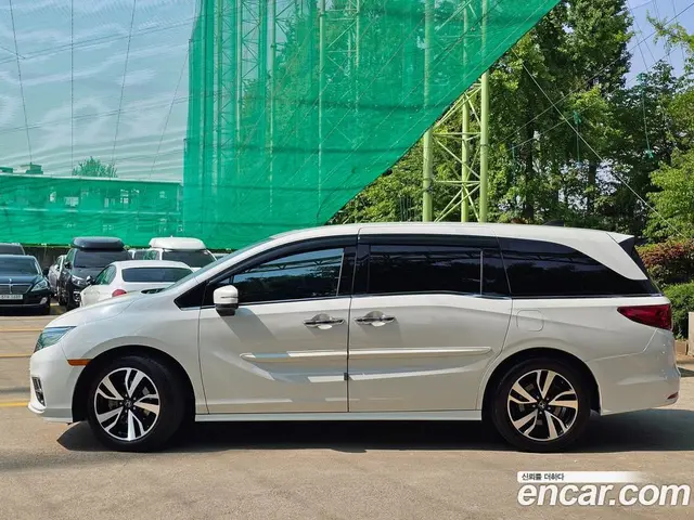 Honda Odyssey 2020 3.5 автомат (гидро), миниатюра 10 Honda Odyssey 2020 3.5 автомат (гидро), миниатюра 10