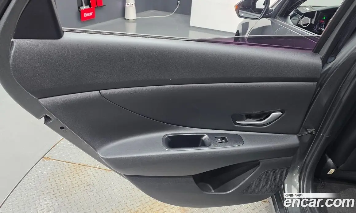 Hyundai Avante 2021 1.6 автомат (гидро), фото 15