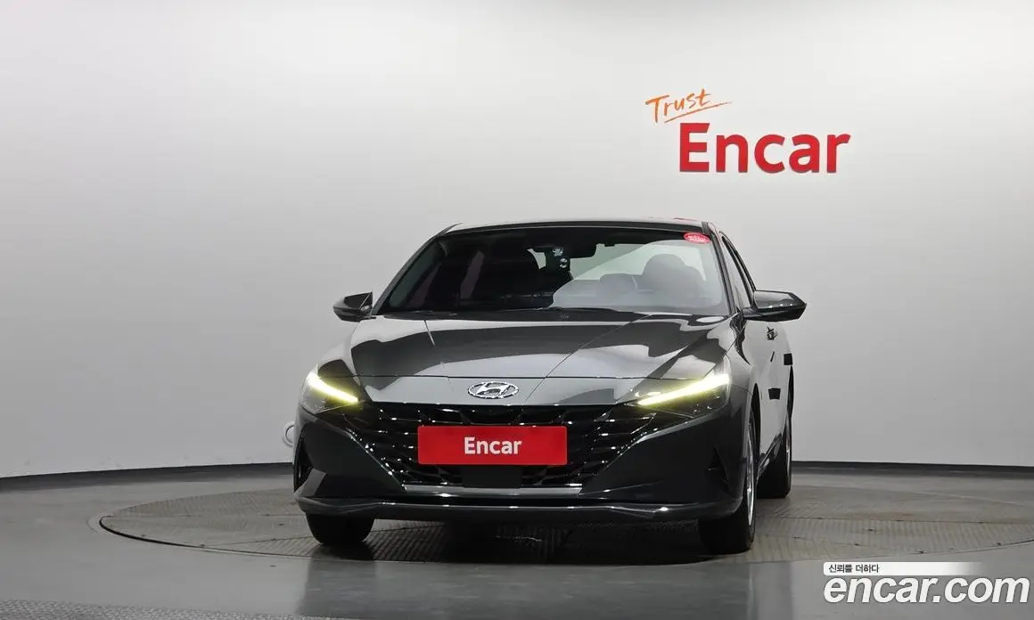 Hyundai Avante 2021 1.6 автомат (гидро), фото 3
