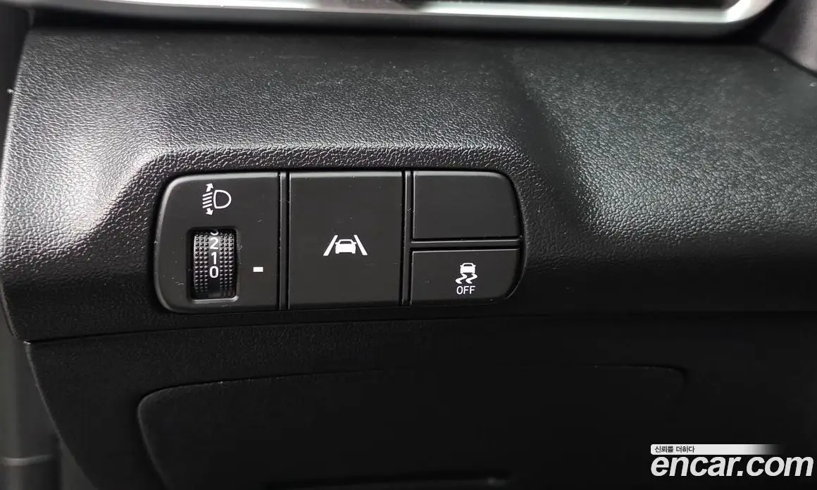 Hyundai Avante 2021 1.6 автомат (гидро), фото 24