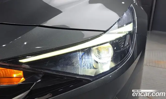 Hyundai Avante 2021 1.6 автомат (гидро), миниатюра 8
