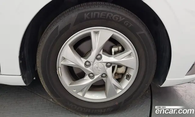 Hyundai Avante 2022 1.6 автомат (гидро), миниатюра 7