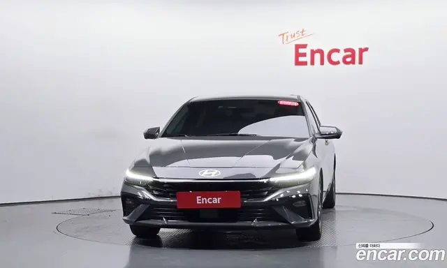Hyundai Avante 2023 1.6 автомат (гидро), миниатюра 2