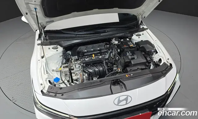 Hyundai Avante 2023 1.6 автомат (гидро), миниатюра 6