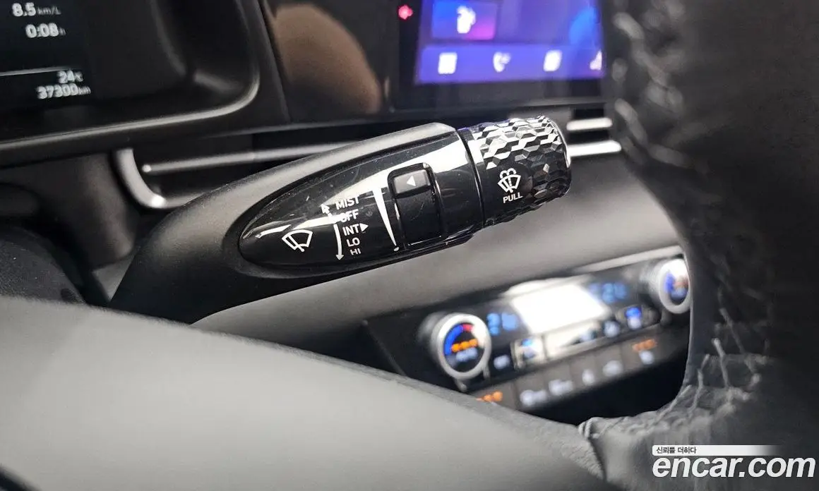 Hyundai Avante 2023 1.6 автомат (гидро), фото 29