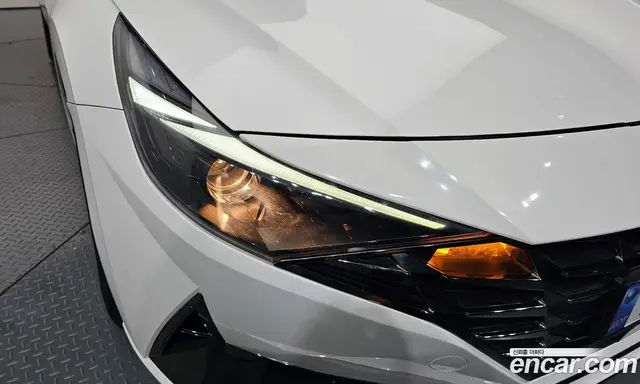 Hyundai Avante 2023 1.6 автомат (гидро), миниатюра 8