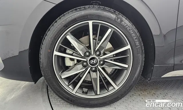 Hyundai Grandeur 2022 2.5 автомат (гидро), миниатюра 5