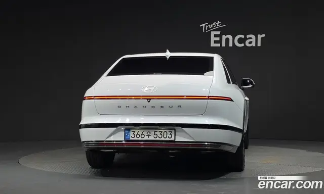 Hyundai Grandeur 2025 1.6 автомат (гидро), миниатюра 4