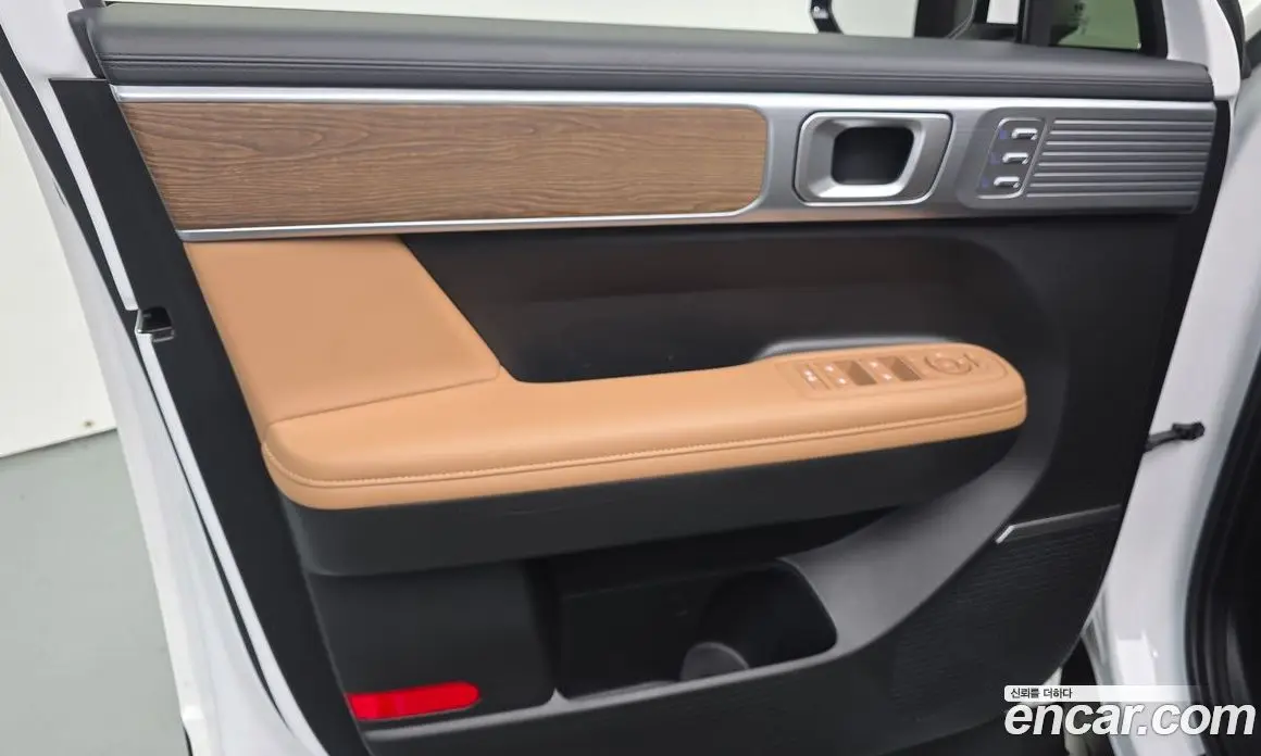 Hyundai Santa Fe 2024 1.6 автомат (гидро), фото 14