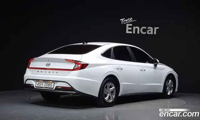 Hyundai Sonata 2019 2.0 автомат (гидро), миниатюра 2
