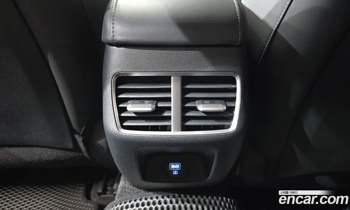 Hyundai Sonata 2019 2.0 автомат (гидро), фото 28