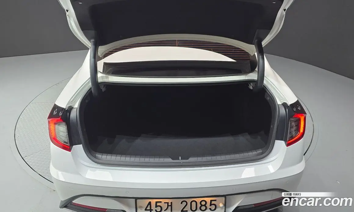 Hyundai Sonata 2019 2.0 автомат (гидро), фото 29