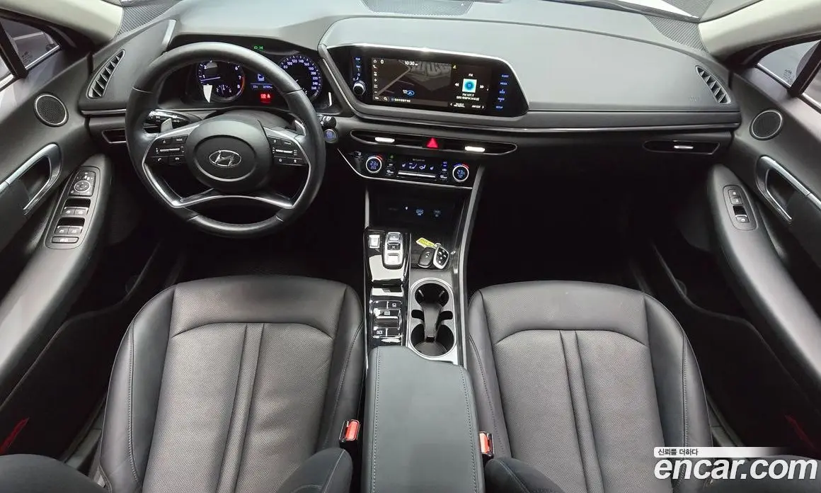 Hyundai Sonata 2019 2.0 автомат (гидро), фото 10