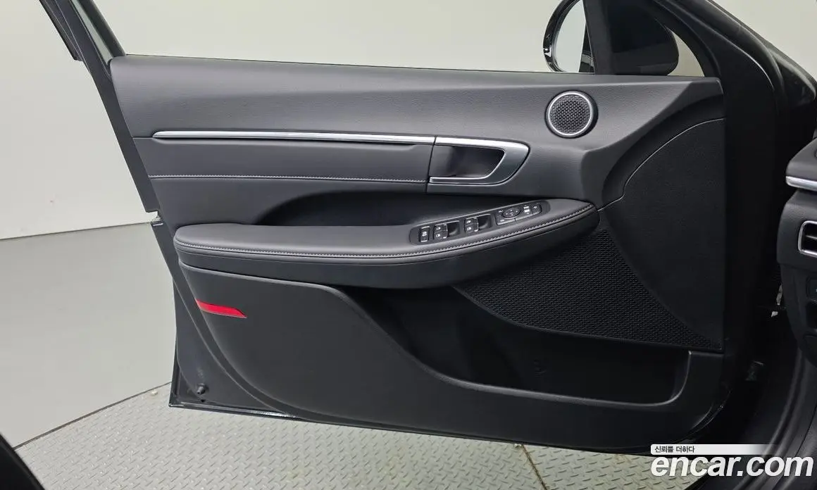 Hyundai Sonata 2021 2.0 автомат (гидро), фото 14