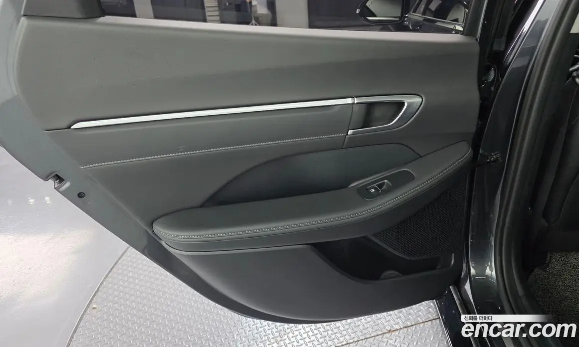 Hyundai Sonata 2021 2.0 автомат (гидро), фото 15