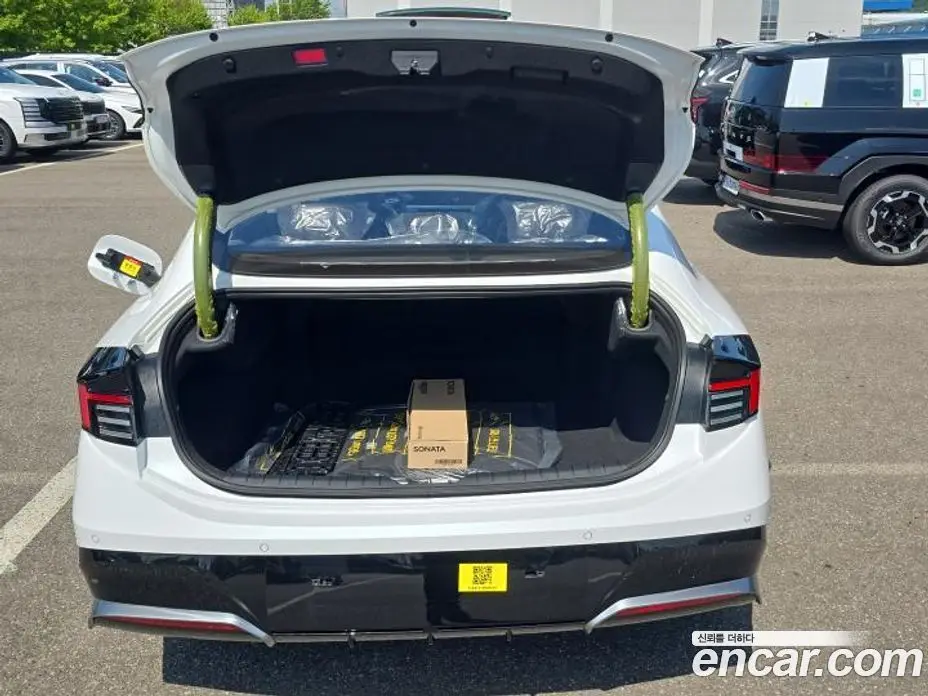 Hyundai Sonata 2026 1.6 автомат (гидро), фото 12