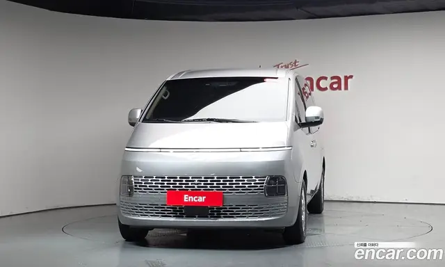 Hyundai Staria 2025 2.2 автомат (гидро), миниатюра 2