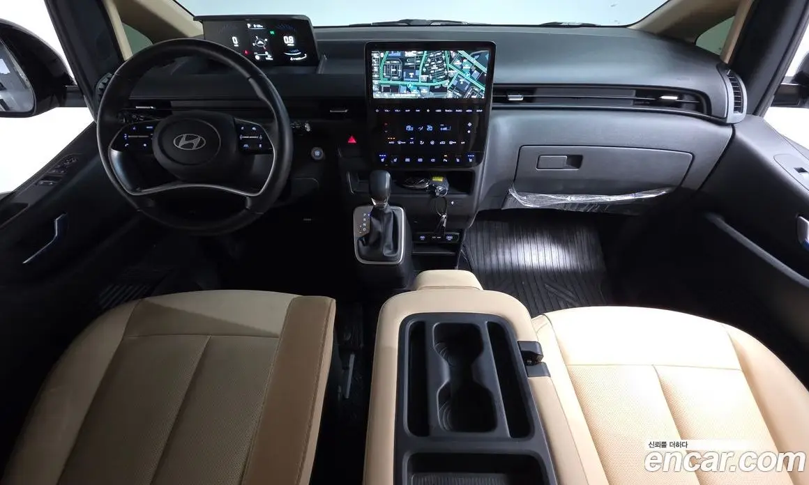 Hyundai Staria 2025 2.2 автомат (гидро), фото 9