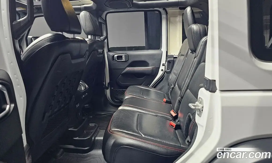 Jeep Wrangler 2019 2.0 автомат (гидро), фото 16