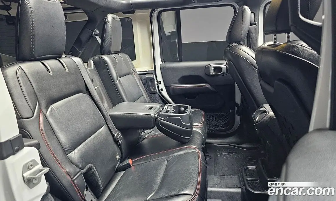 Jeep Wrangler 2019 2.0 автомат (гидро), фото 17