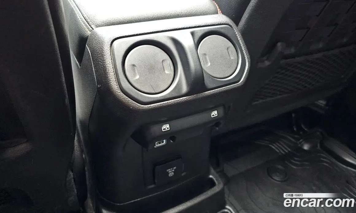 Jeep Wrangler 2019 2.0 автомат (гидро), фото 24