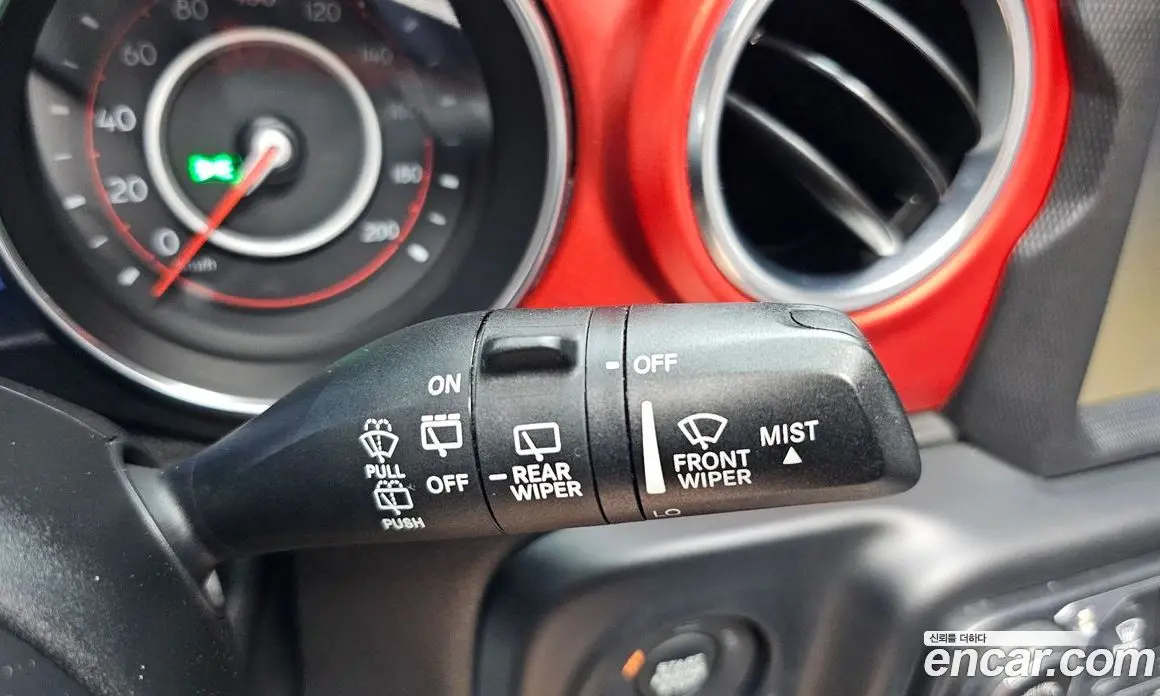 Jeep Wrangler 2019 2.0 автомат (гидро), фото 27