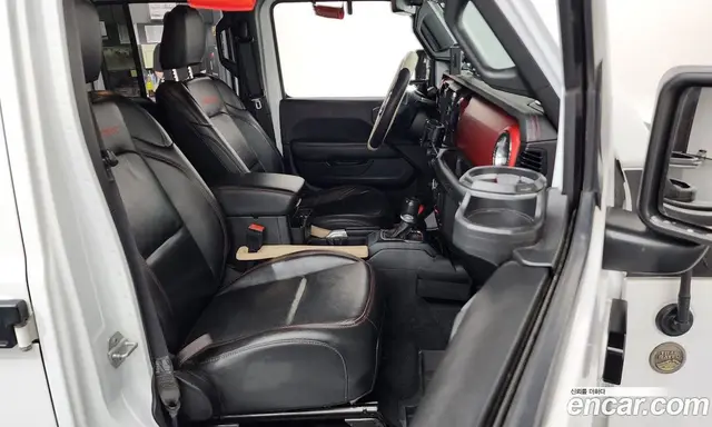 Jeep Wrangler 2019 2.0 автомат (гидро), миниатюра 11