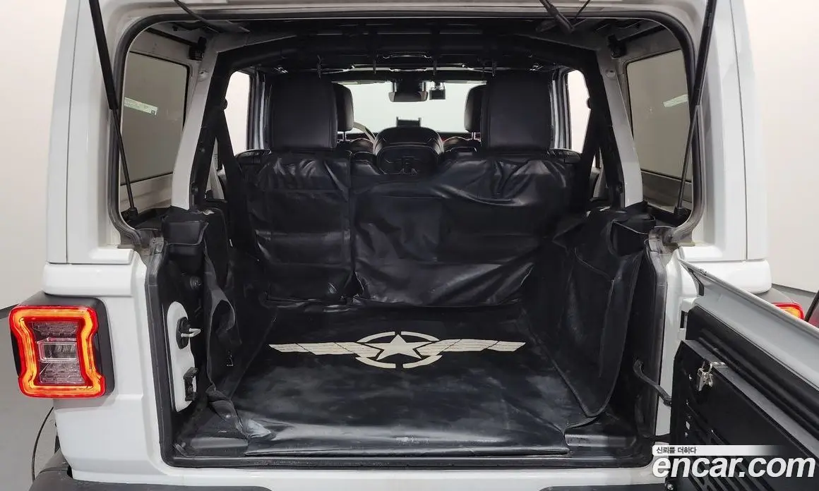 Jeep Wrangler 2019 2.0 автомат (гидро), фото 20