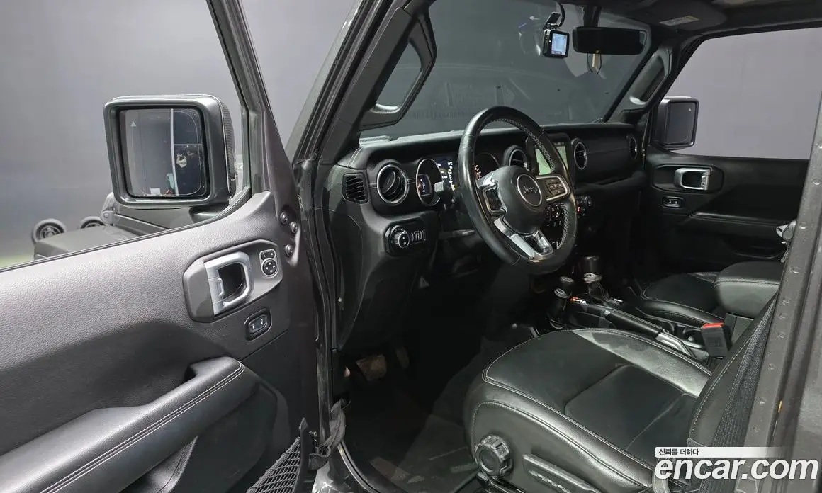 Jeep Wrangler 2020 2.0 автомат (гидро), фото 13