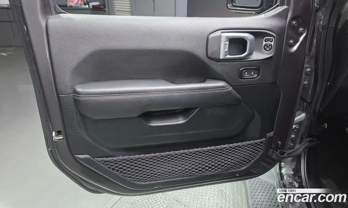Jeep Wrangler 2020 2.0 автомат (гидро), фото 14