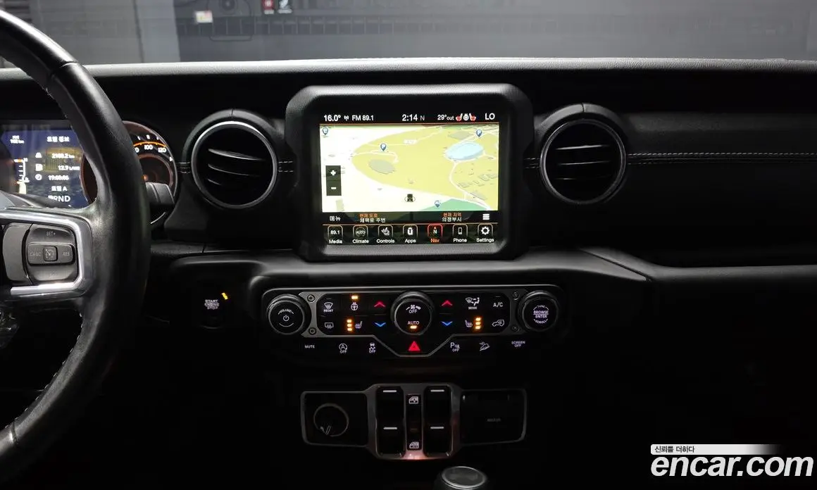 Jeep Wrangler 2020 2.0 автомат (гидро), фото 20