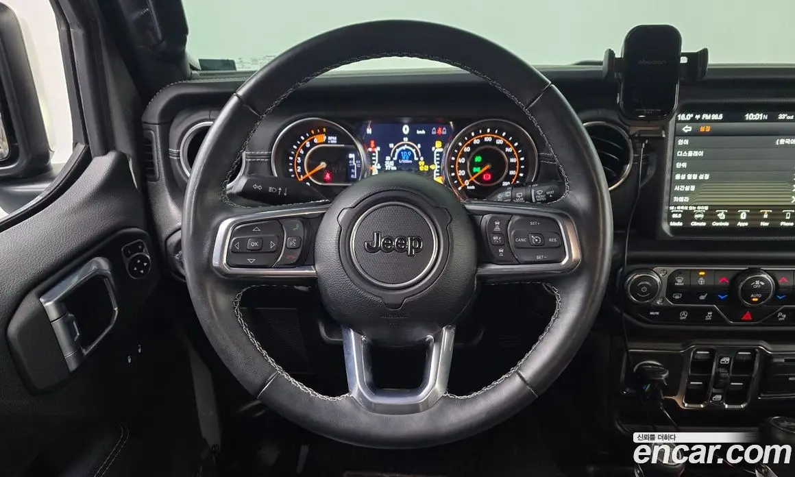 Jeep Wrangler 2023 2.0 автомат (гидро), фото 19