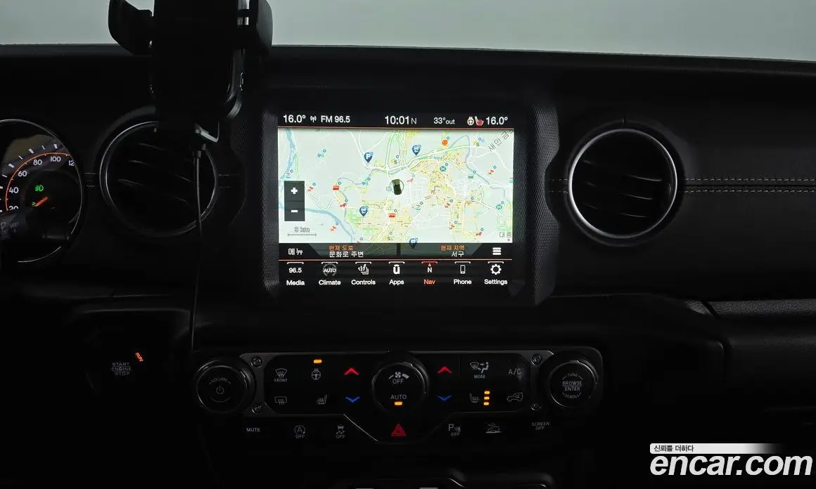 Jeep Wrangler 2023 2.0 автомат (гидро), фото 22