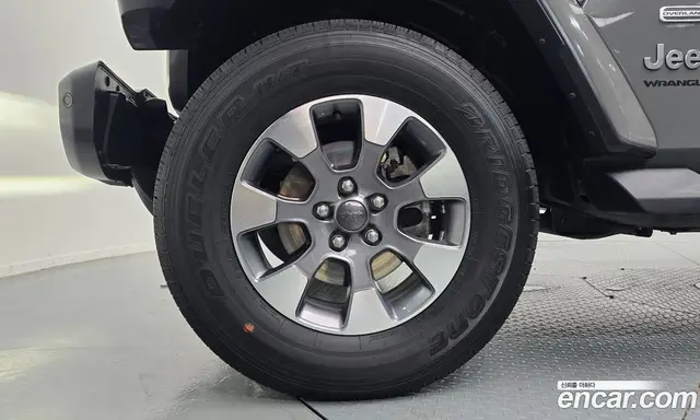 Jeep Wrangler 2023 2.0 автомат (гидро), миниатюра 5