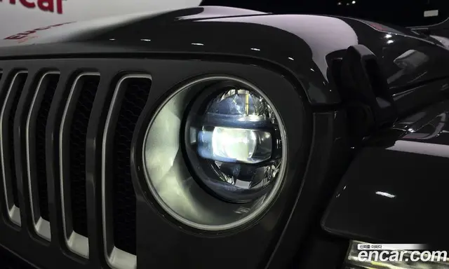 Jeep Wrangler 2023 2.0 автомат (гидро), миниатюра 8
