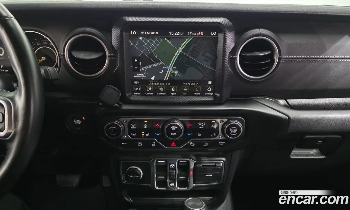 Jeep Wrangler 2023 2.0 автомат (гидро), фото 19