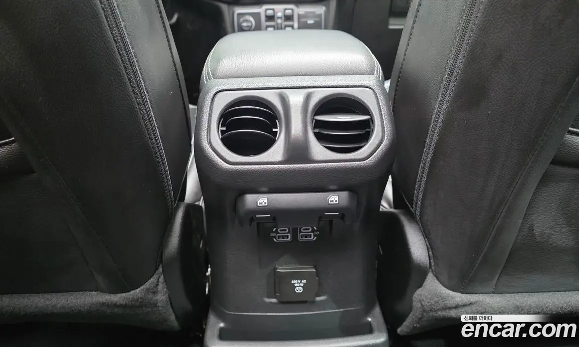 Jeep Wrangler 2023 2.0 автомат (гидро), фото 30