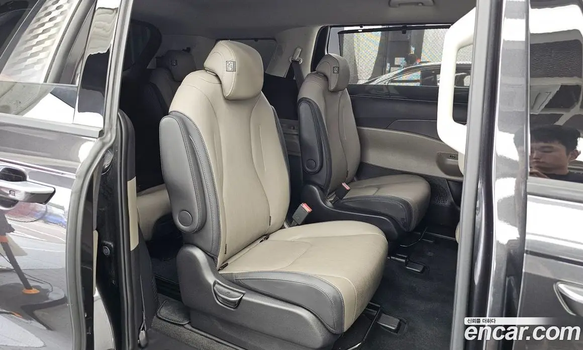 Kia Carnival 2023 3.5 автомат (гидро), фото 18