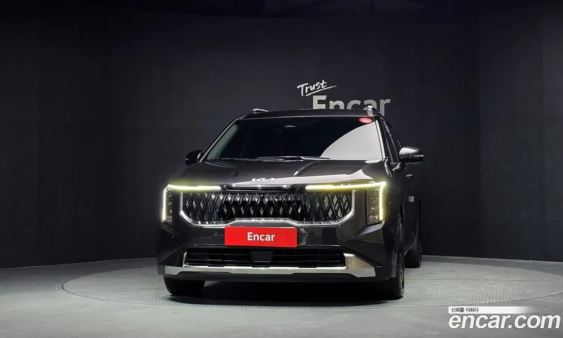 Kia Carnival 2023 3.5 автомат (гидро), фото 3
