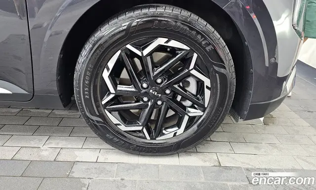 Kia Carnival 2023 3.5 автомат (гидро), миниатюра 5