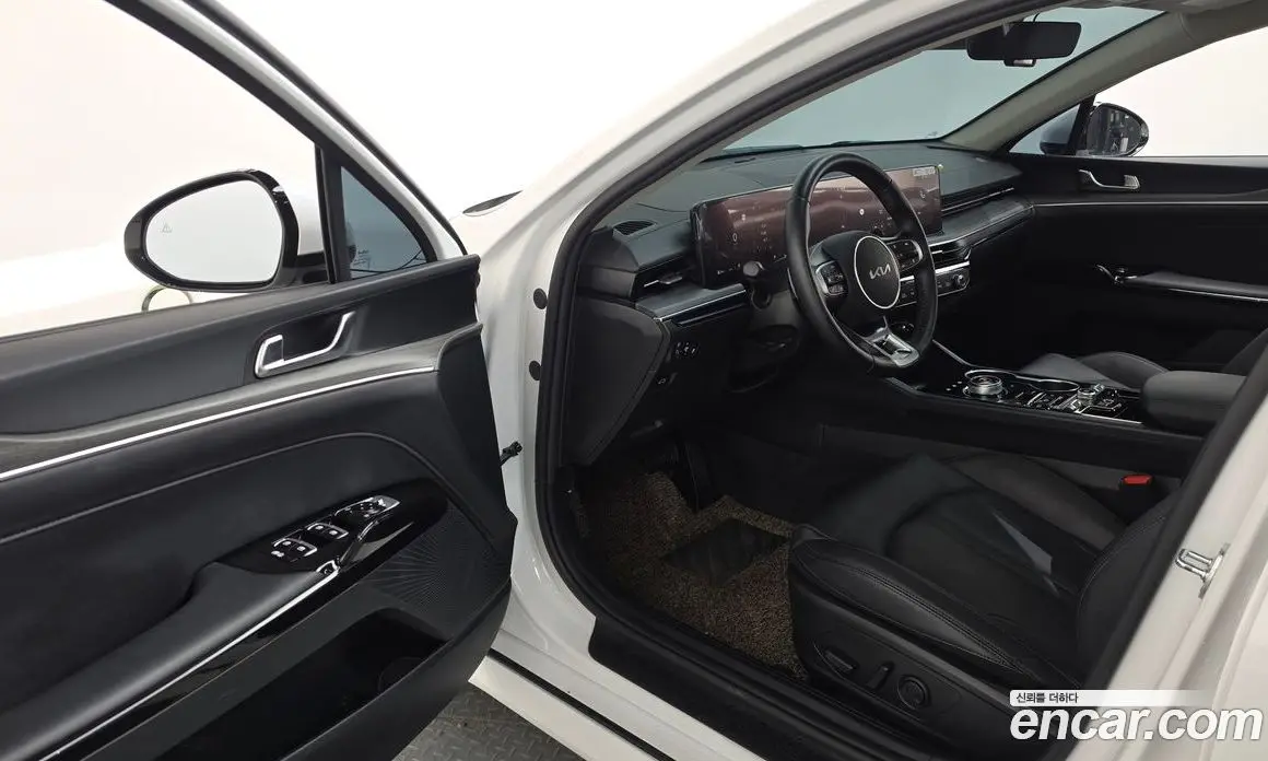 Kia K5 (Optima) 2024 2.0 автомат (гидро), фото 13