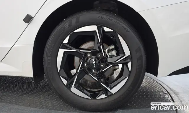 Kia K5 (Optima) 2024 2.0 автомат (гидро), миниатюра 7