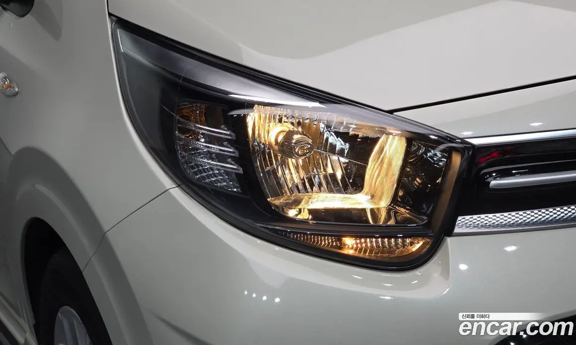 Kia Morning 2022 1.0 автомат (гидро), фото 8