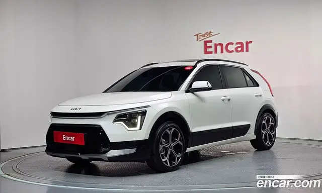 Kia Niro, 2022, 3 922 км