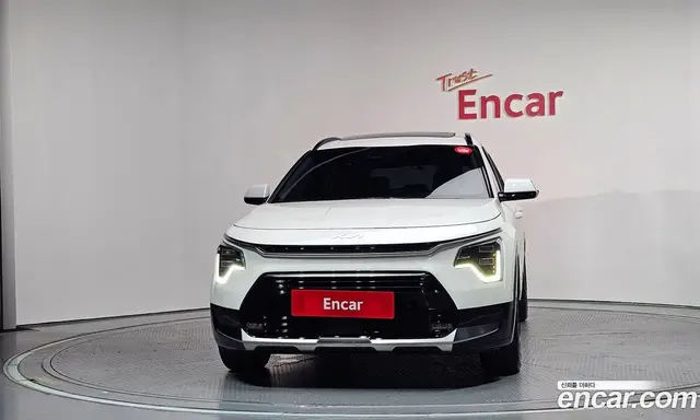 Kia Niro 2022 1.6 автомат (гидро), миниатюра 3