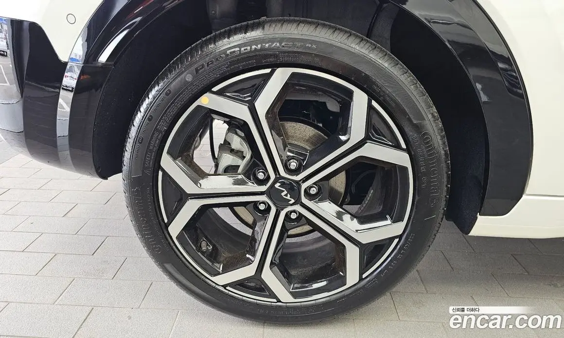 Kia Niro 2022 1.6 автомат (гидро), фото 5