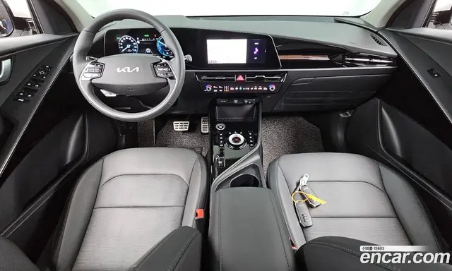 Kia Niro 2022 1.6 автомат (гидро), миниатюра 7